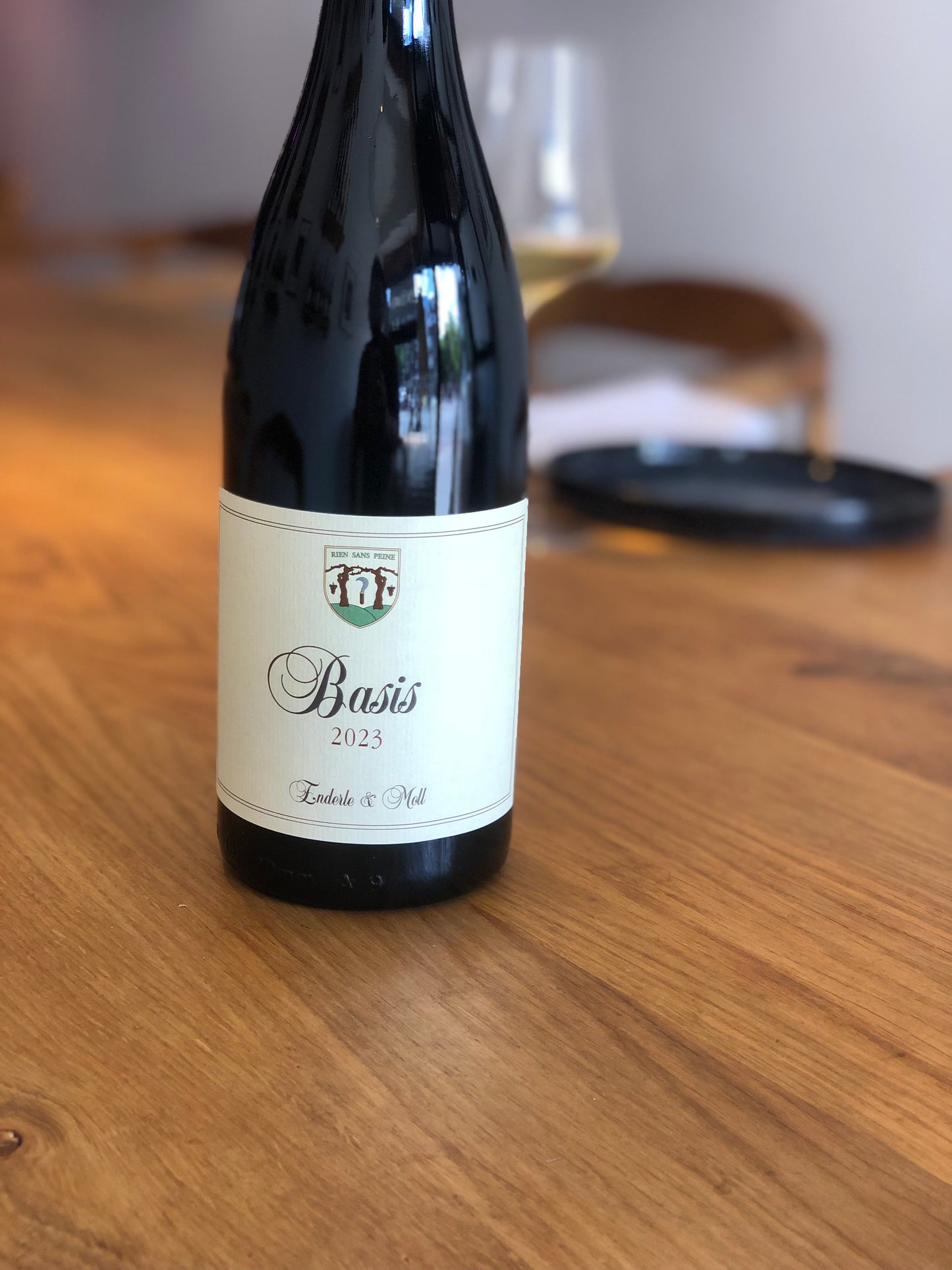 Enderle & Moll "Basis" Pinot Noir 2023 - 0,75L